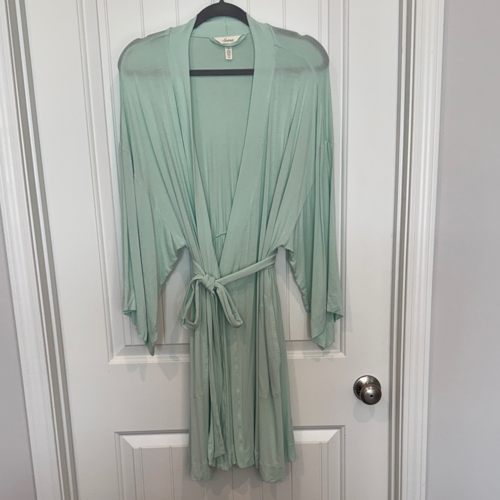 Soma Cool Nights Mint Green Women's Robe with attached tie